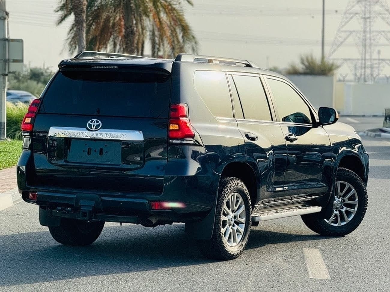 second metalic black car